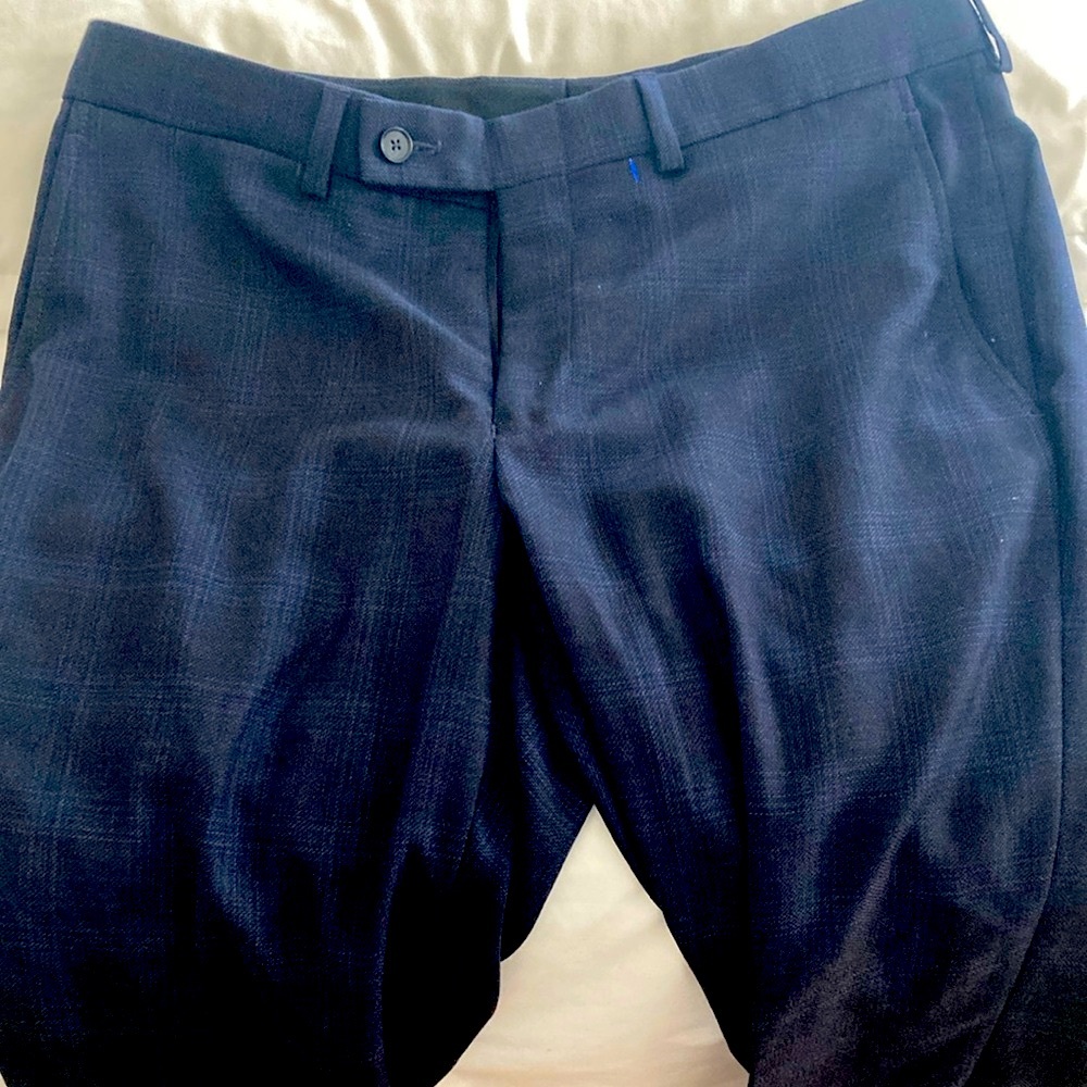 DKNY REDA Men's Navy Plaid light wool made in Italy Dress Pants